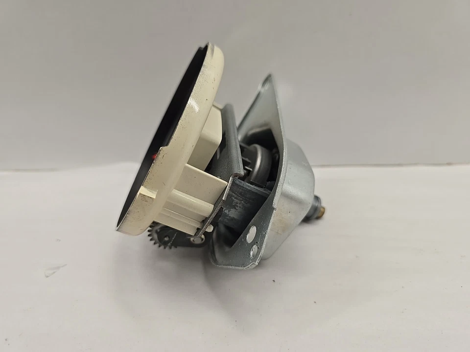 68 69 70 71 LINCOLN MARK III DASH CLUSTER SPEEDOMETER 68680 MILES 1970 1971 - Image 2 of 4