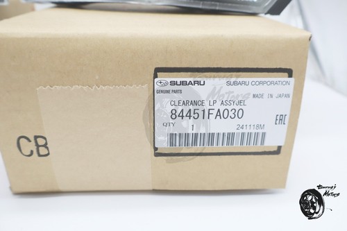 SUBARU Genuine Impreza WRX GC8 84451FA020 84451FA030 Corner Turn Signal Lamp Set - Picture 10 of 17