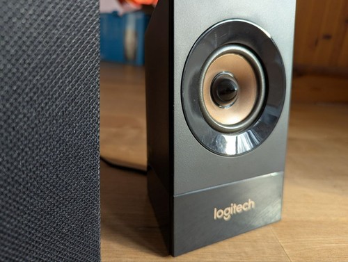 Logitech Z 533 Soundanlage 2.1 System - Bild 3 von 6