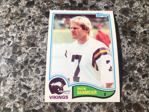 U-Pick 1982 Topps football stars/commons/RC #257 - 528 - YOU PICK ANY CARD(S) - Picture 147 of 245