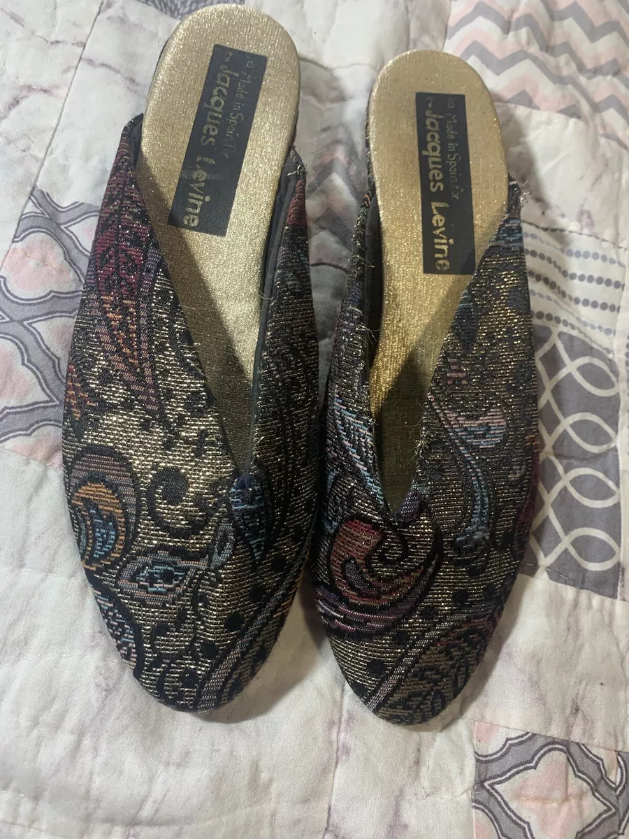 Vintage Jacques Levine Slippers Womens Size 7 B metallic gold