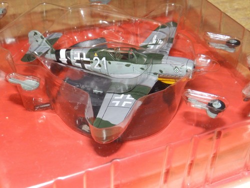 Messerschmitt Bf 109g Luftwaffe IV/JG 4 Franz Wienhusen diecast IXO 1:72 metal - Picture 2 of 3