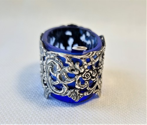 Vintage Oval Ornate Sterling Silver Salt Cellar Cobalt Blue Glass Liner 935 - Picture 4 of 10