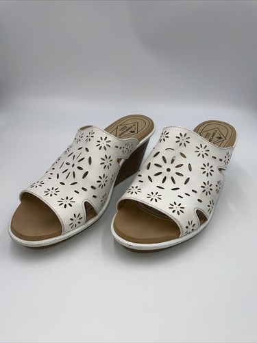 St Johns Bay Womens Leather Platform Wedge Slide Sandals White Size 8.5 - Picture 21 of 24