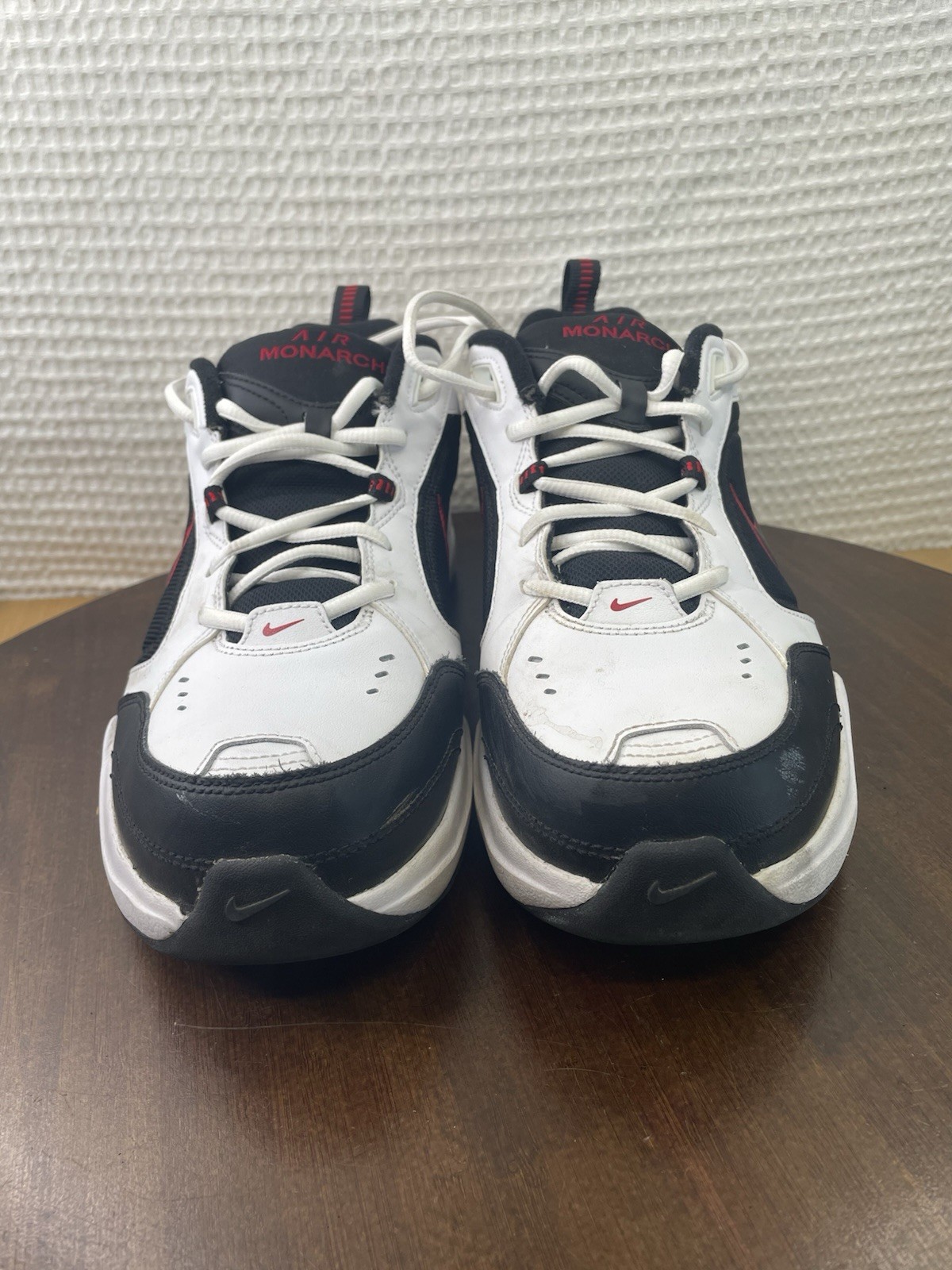 Nike Air Monarch IV White Black Red Athletic Shoes 416355-101 Men’s Size 11 thumbnail 2