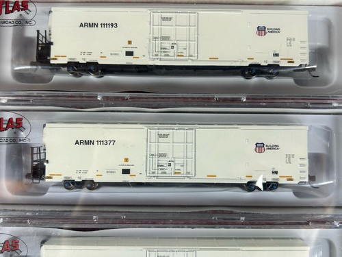 N Atlas Union Pacific 64’ Trinity Reefers Brand New 2 - Picture 3 of 5