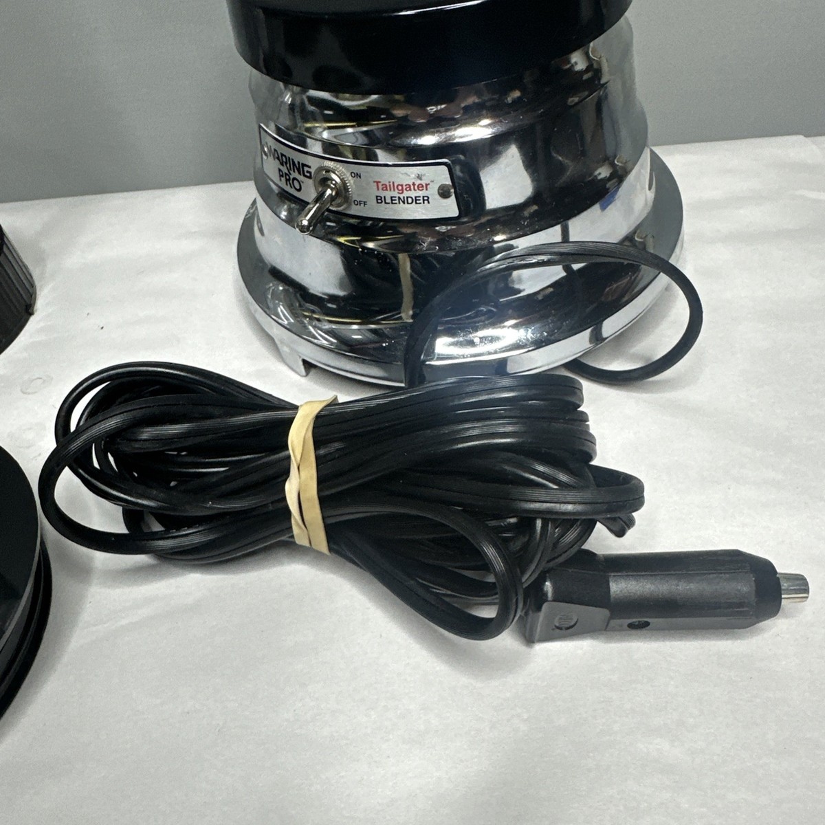 Waring Pro Tailgater Blender TG15 12V Chrome 48oz Single Speed