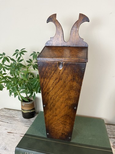 Antique Primitive 1800’s Oak Candle Box Wall Hanging or Standing Box - Picture 3 of 10