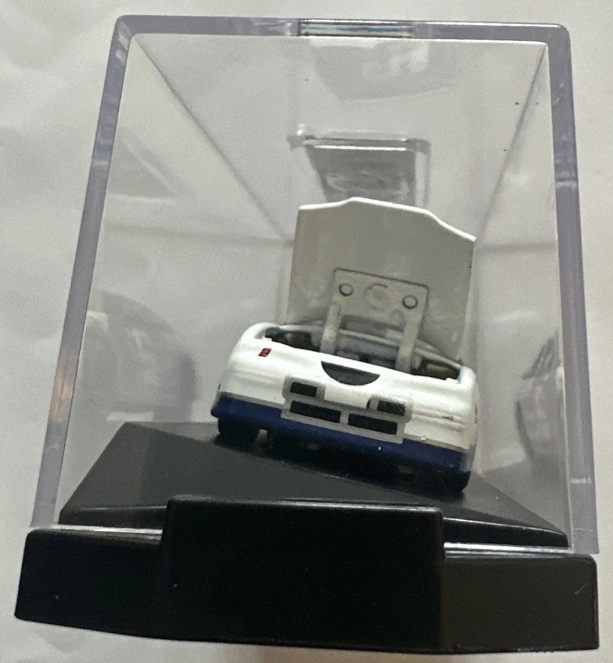 Rusty Wallace #2 Miller Special 1997 Nascar Suzuka Circuit Ford Thunderbird 1:64 - Image 3 of 4