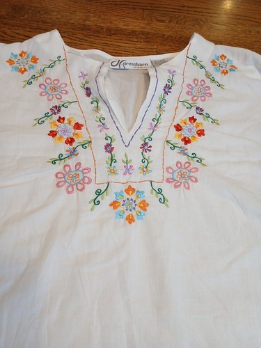 Dress Barn Blouse Size 1X Boho Bell Sleeve Peasant Embroidered White Lightweight - Picture 2 of 10