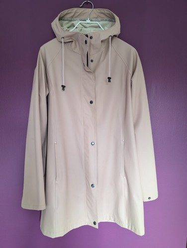 Ilse Jacobsen Hornbæk Pink Raincoat, Size 38 (12)