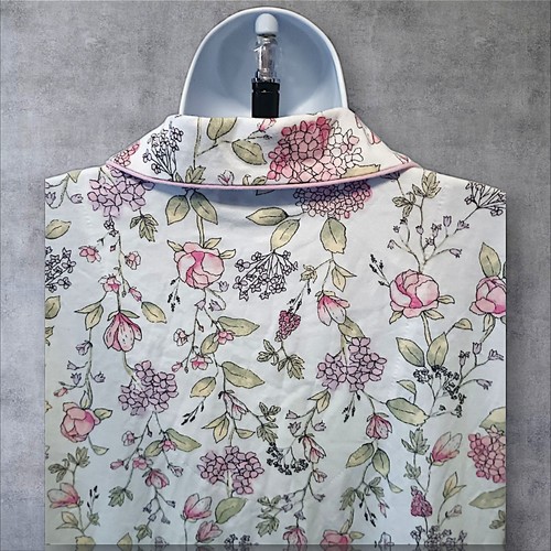 Laura Ashley Sz L Button Front Pajama Top, Multicolor Floral. NS-22 - Picture 5 of 7