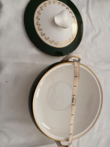 UNUSED SPODE GREEN VELVET VEGETABLE DISH WITH LID - Picture 2 of 3