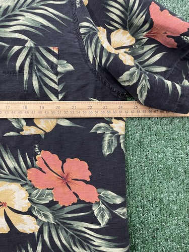 Traders Bay Mens Shirt Size Large Washable Silk Hawaiian/Floral Black Multicolor - Picture 6 of 11