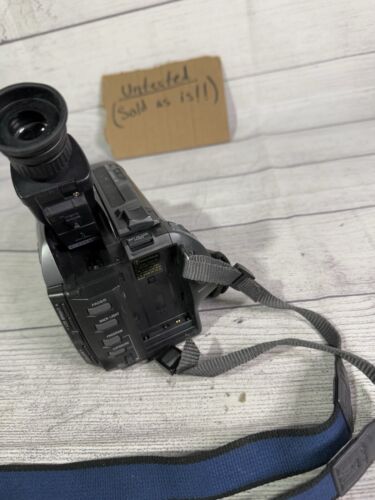 Sony CCD-TRV62 Hi-8 Analog Camcorder Handycam Vision No Battery Or Charger - Picture 9 of 9