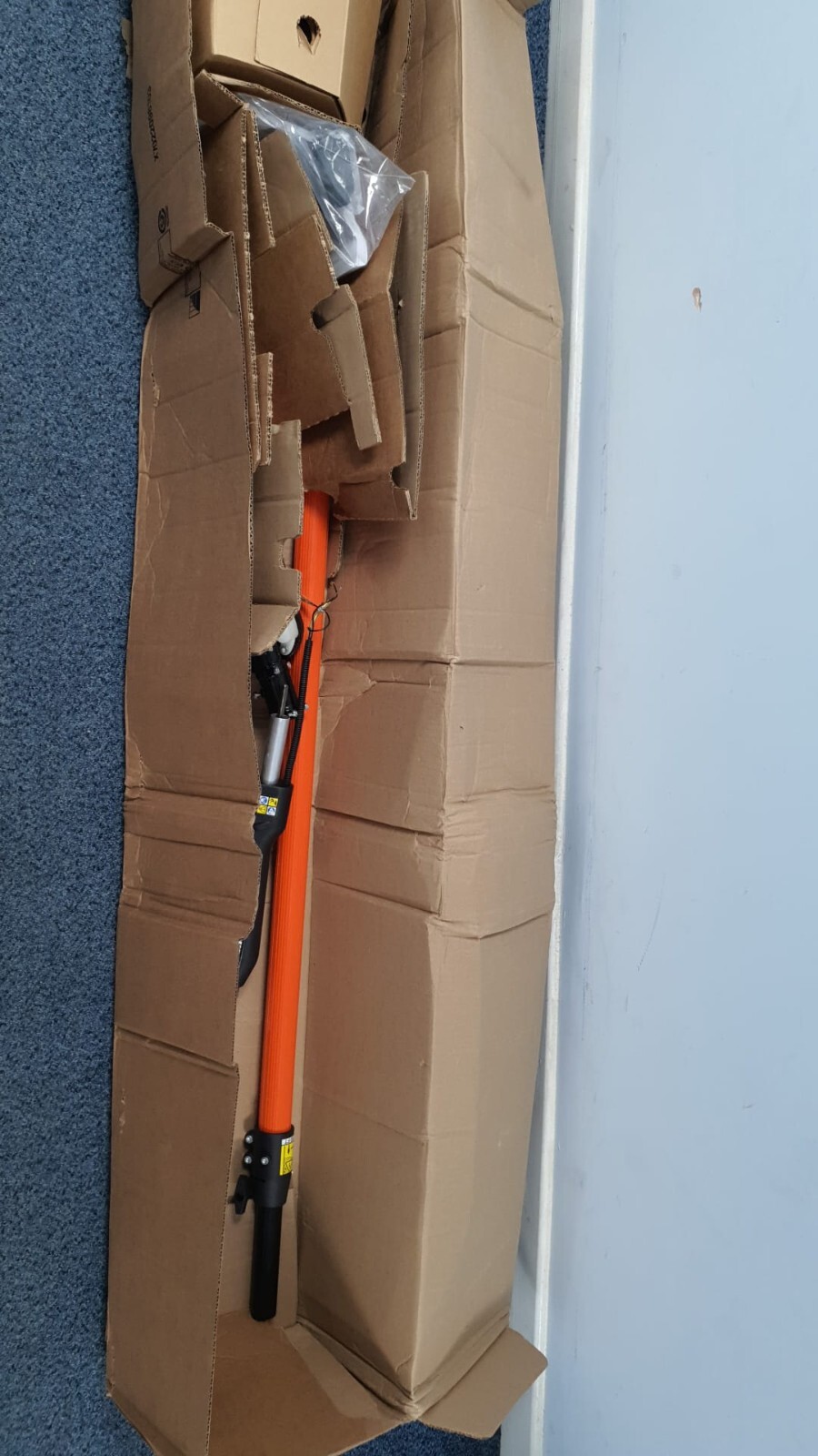 Picture 5 of 24