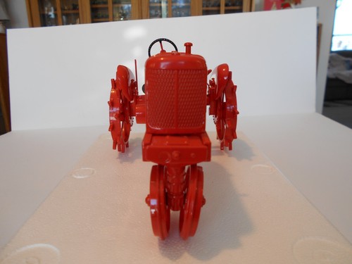 Vintage 1993 Ertl 1:16 Allis-Chalmers Model WC Tractor #2245 Precision Series #1 - Picture 17 of 22