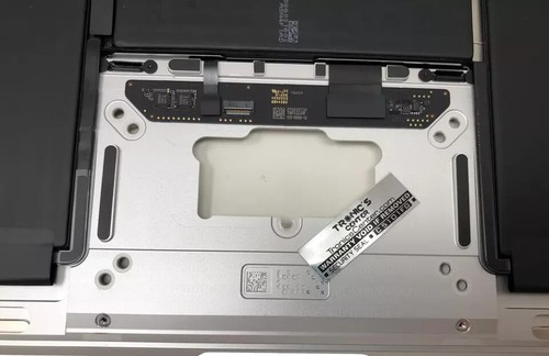13" MacBook Air A2179 Top Case Keyboard 820-02005-01 SILVER 661-15387 Apple 2020 - Picture 3 of 3