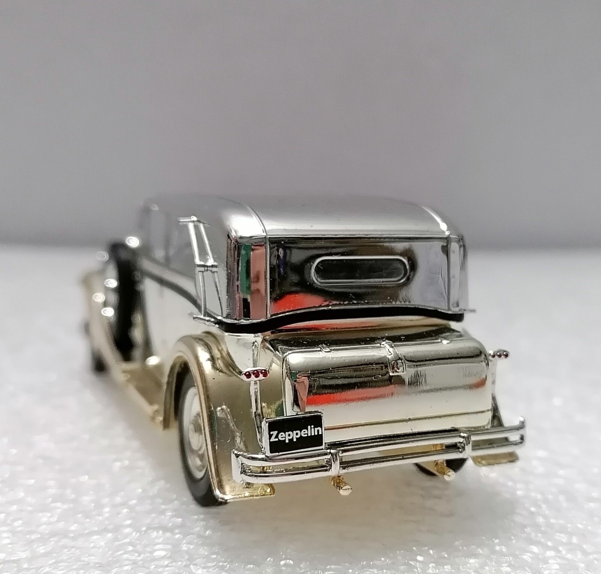 車　ダイキャストミニカー　ＭａｙｂａｃｈＤＳ８“Ｚｅｐｐeｌiｎ\"Ｂａｕｊａｈｒ $_57.PNG?set_id=880000500F