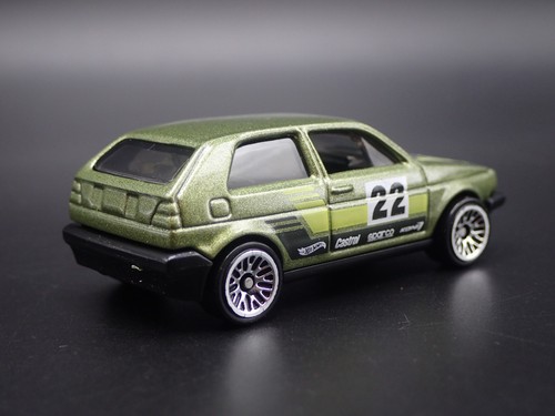 1985-1992 MK2 VW Volkswagen Golf Verde 1:64 Escala Diorama Modelo Fundido Coche - Imagen 5 de 7
