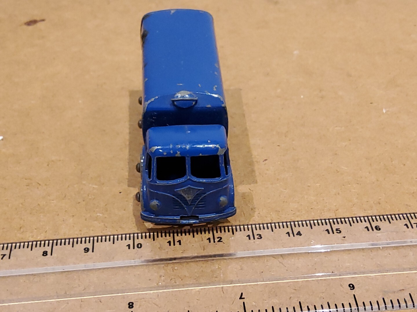Picture 4 of 7