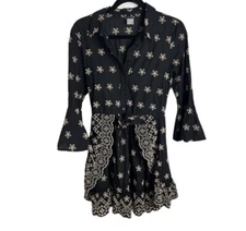 Venus Sz 4 Top High Low Button Front Black Beige Embroidered Eyelet Bell Sleeves