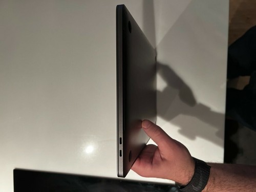 Apple MacBook Pro 13" core-i7 3.3Gz 16Gb RAM 1TB SSD Touchbar 2016 A1706. - Picture 4 of 9