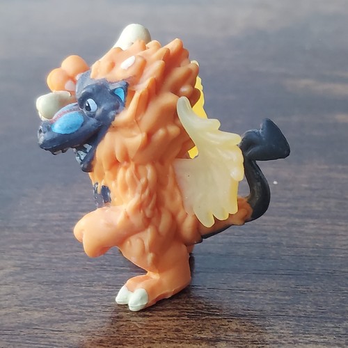 Dragamonz Firewing Malidor Dragon Minifigure Mini Figure Animal Toy - Picture 2 of 5