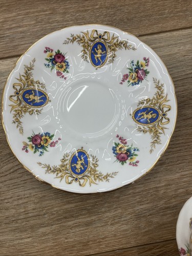 Vintage Royal Windsor Cupid Cherub Tea Cup And Saucer W/Gold Footed - Picture 7 of 14
