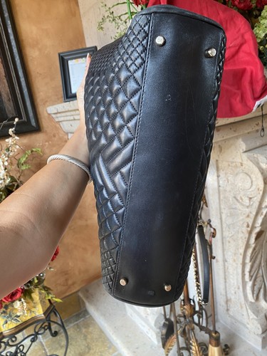 Bolso de Hombro CH Carolina Herrera Negro Cuero Acolchado - Imagen 4 de 12