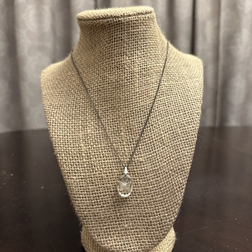 Carved Engraved Crystal Butterfly Pendant On Silver Chain Vintage - Picture 1 of 5