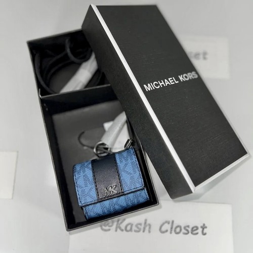 Michael Kors Lanyard AirPods Pro Case for Apple Airpod - Picture 8 of 36