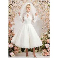 Length Lace Wedding Dresses Long Sleeves Ivory Wedding Gown Jewel Neck A-Line