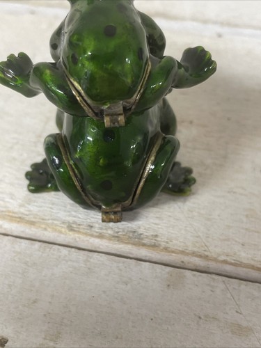 Green Leaping Frog  Bejeweled Hinged Trinket Box Magnetic Closure Fast Shipping - Picture 10 of 12