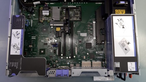 Lenovo System x3650 M5 Rack Server (Type 5462) 14x Gbps Hot-Swap 2 CPU Slots - Afbeelding 3 van 16