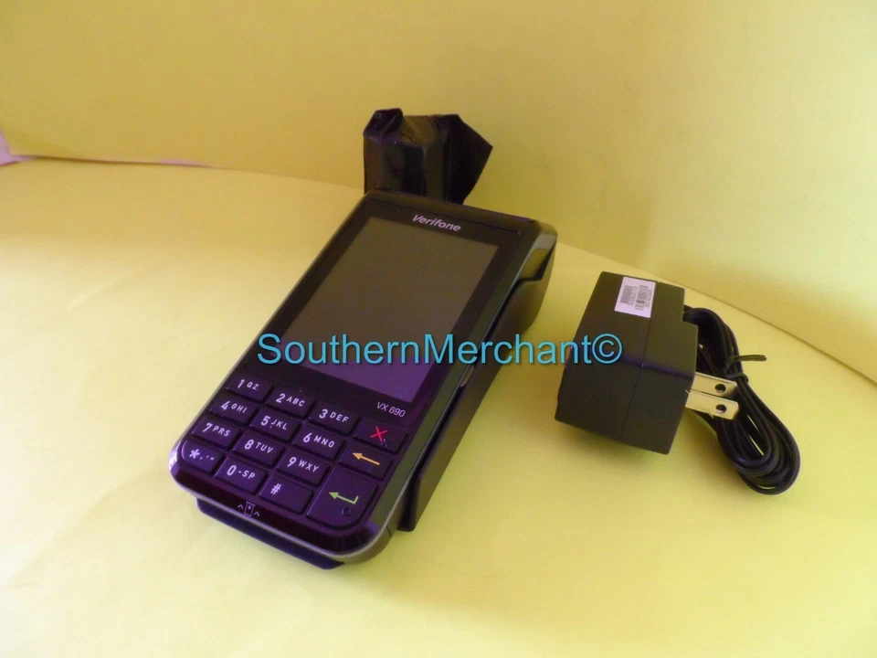 Verifone VX690 - 3G/BT/WIFI Credit Card Terminal P/N: M260-753-C6-USA-3B - Image 2 of 4