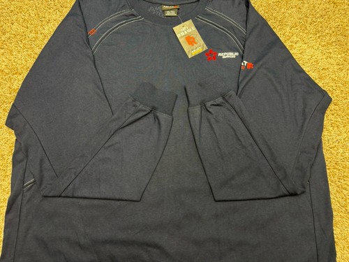 Ariat FR Work Crew Navy Long Sleeve Shirt Sz 2XL Tall CAT 2 Fire Resistant - Picture 4 of 20
