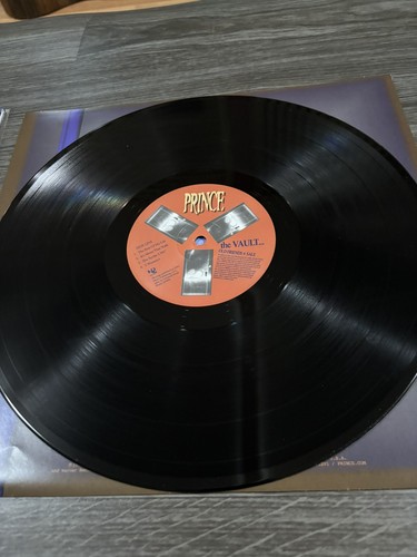 PRINCE•The Vault... Old Friends 4 Sale•2023•VINYL/LP•EXCELLENT CONDITION - Picture 3 of 3