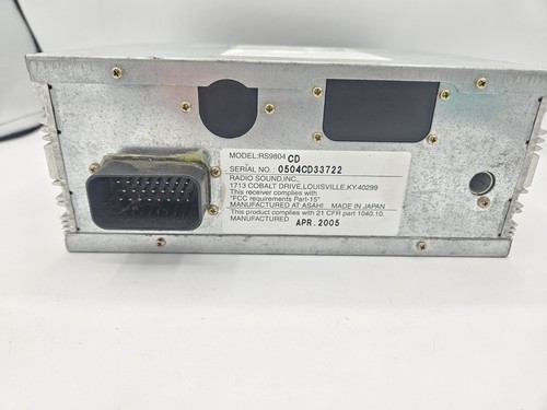 Harley Davidson RADIO - CD PLAYER April 2005 Model: RS9804 Untested Parts Only - Picture 4 of 7