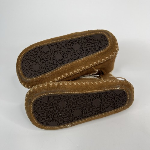 UGG Toddler Baby Girl 4/5 Brown Baby Boots Slip Ons Kids Warm - Picture 4 of 8