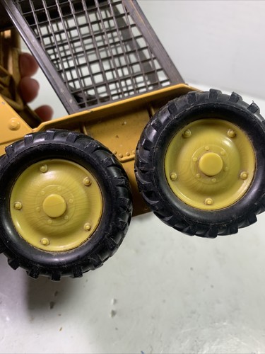 VTG John Deere Skid Tractor 569 Metal - Picture 11 of 20