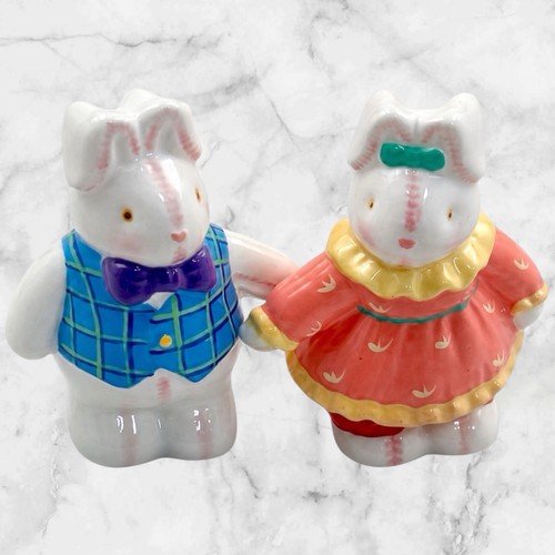 Vintage Russ Bunny Salt Pepper Shakers Pair Ceramic Easter Rabbit Figurines