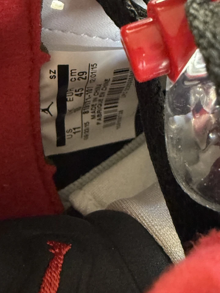 Talla 11 - 2016 Air Jordan Retro 5 Low “Fire Red” *NUEVO*  Foto 2 de 4