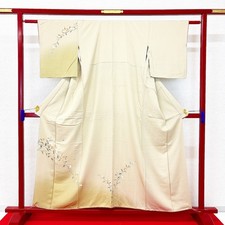 Japanese Kimono 'HOUMONGI' Silk/Light khaki/Flower/Traditional/Length:158cm N903