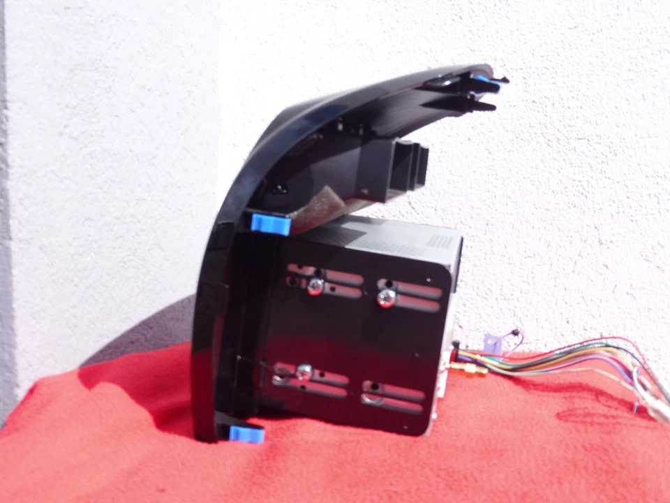 Autoradio Mitsubishi Space Star (A00) Bj.17 Pioneer 2-DIN Mediacenter Touchscree - Bild 4 von 4