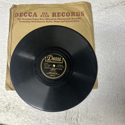 Fred Waring Play Fiddle/Have Ya Got Any Gum Chum Decca Sleeve 78