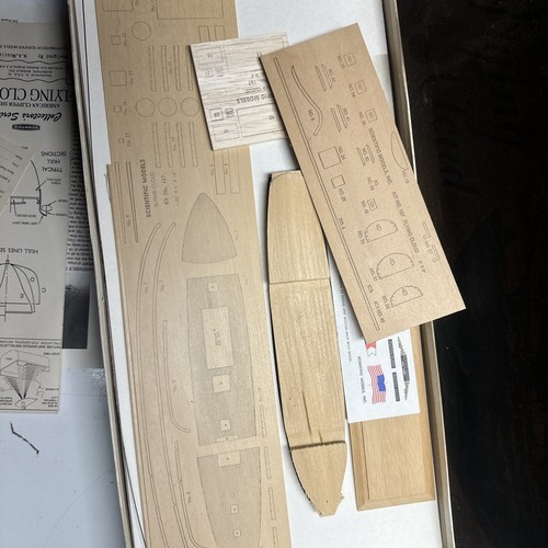 Scientific 13 3/4" Wood Flying Cloud Full Rigged Clipper Ship Model Kit #167 - Afbeelding 5 van 5