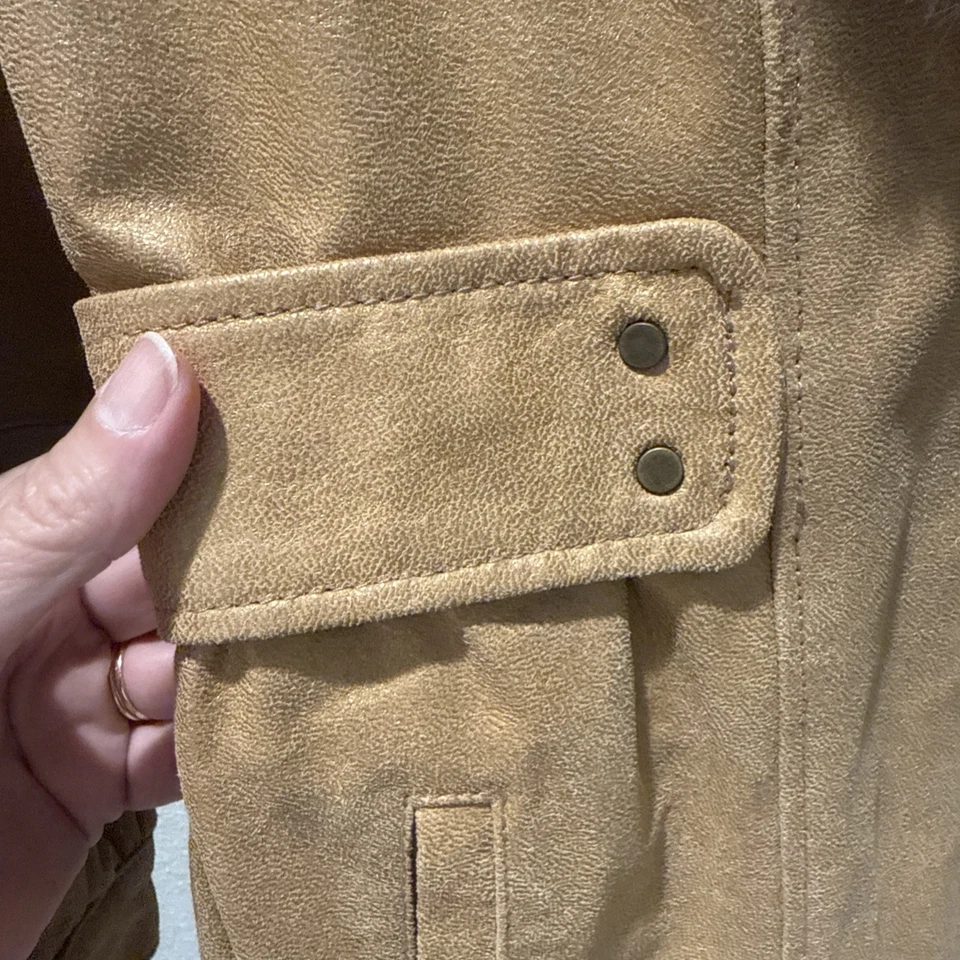 Chaqueta con cuello de piel sintética y cuero dorado lema BERNARDO M NUEVA SIN ETIQUETAS rara Foto 4 de 4