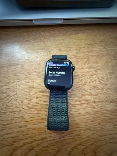 Apple Watch Series 10 GPS + Cellular 42mm Smartwatch Jet Black Aluminum T-mobile - Photo 6 sur 10