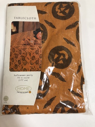 NIP Vintage Halloween Holiday Tablecloth Round 70 in Orange with Pumpkins & Bats